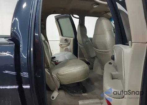 2001 Ford F-150 King Ranch Edition/Lariat/Xlt z USA, uszkodzony, nr VIN 1FTRW08L11KE12681